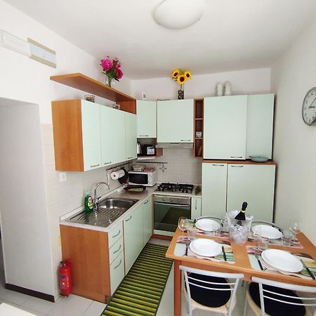 Appartamento Storico In Viale Trieste Exterior photo